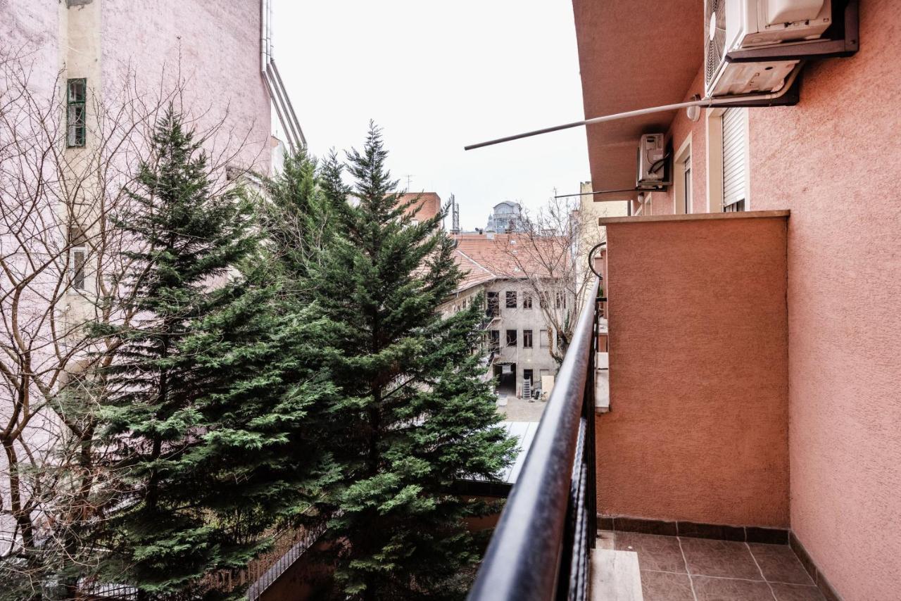 Апартаменти Downtown Charm With Balcony And Garden View Будапешт Екстер'єр фото